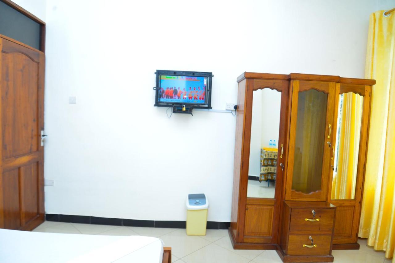 Flamingo Hotel Kinyerezi Νταρ ες Σαλάμ Εξωτερικό φωτογραφία