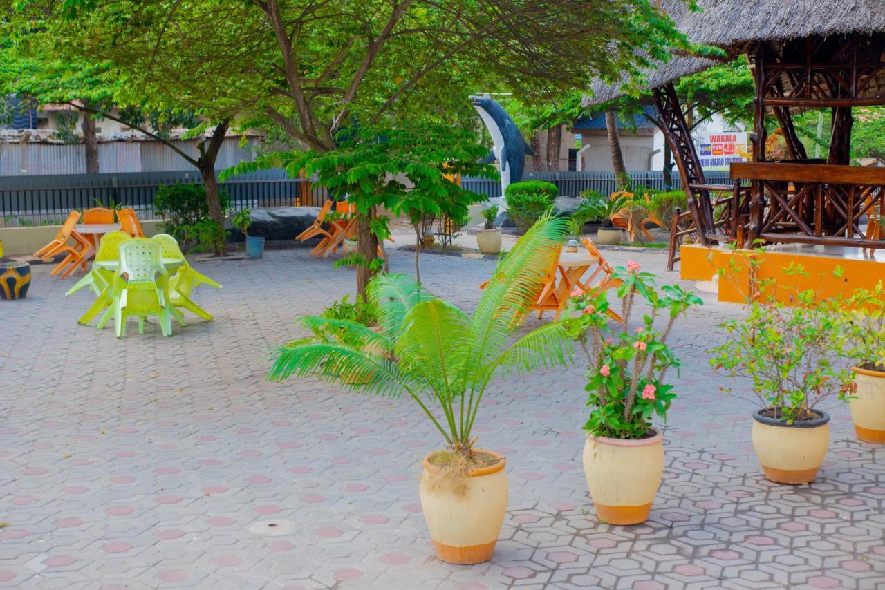 Flamingo Hotel Kinyerezi Νταρ ες Σαλάμ Εξωτερικό φωτογραφία